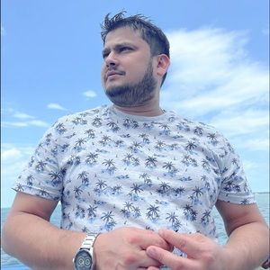 Meet your Posher, Sandesh